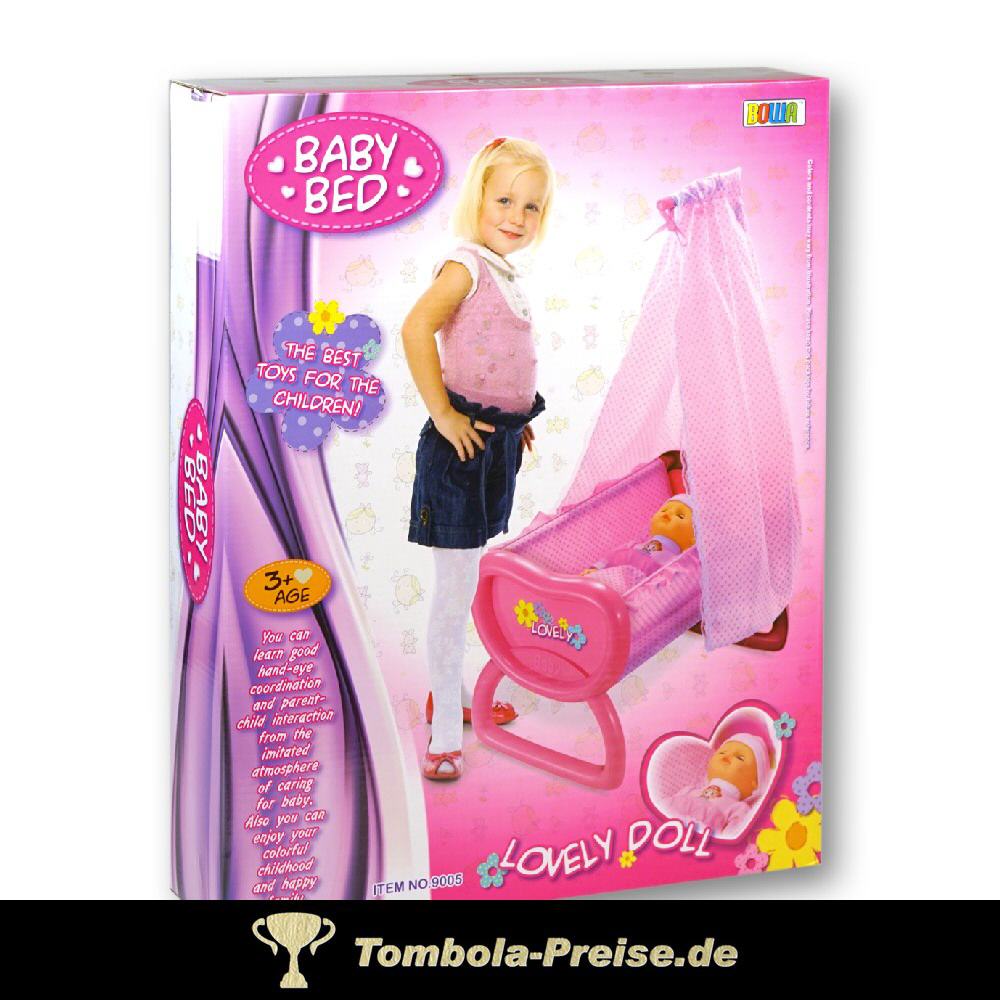 Baby mit Bett