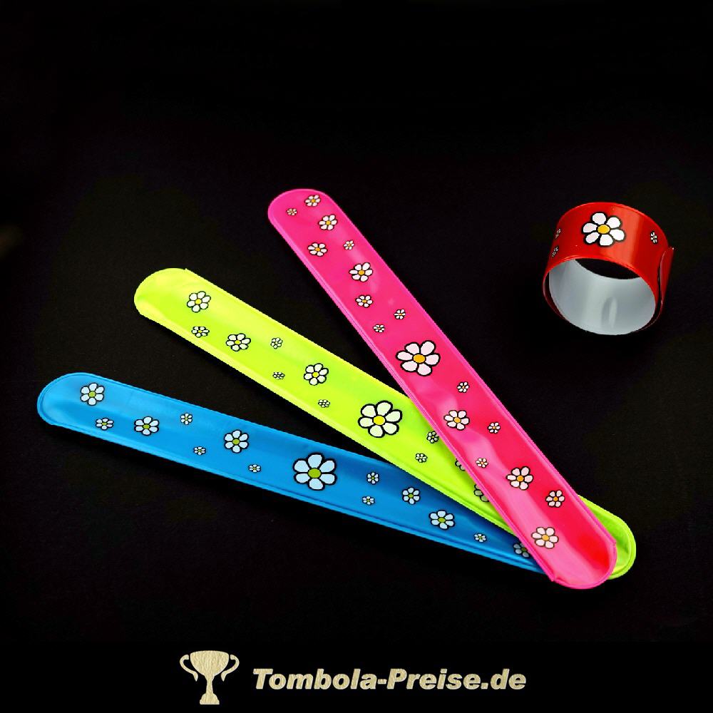 Schnapp-Armbänder mit Blumen