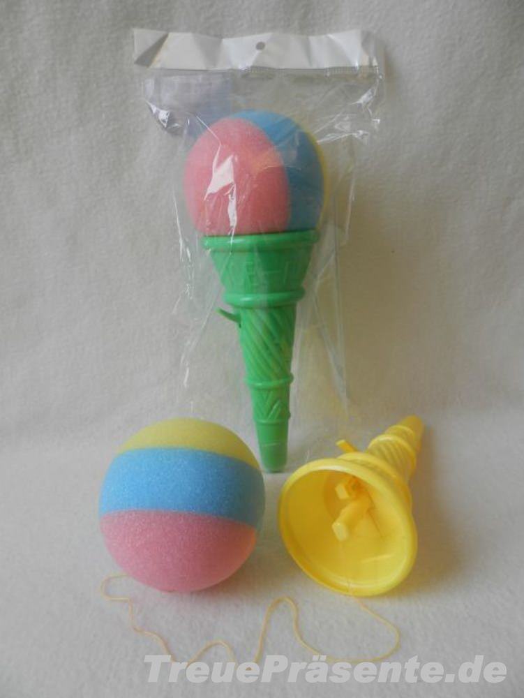 Ballspiel Eistüte